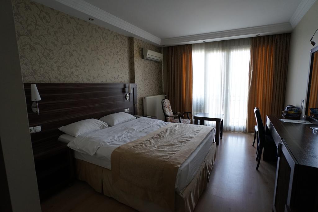Yalihan Ari Hotel Unye エクステリア 写真